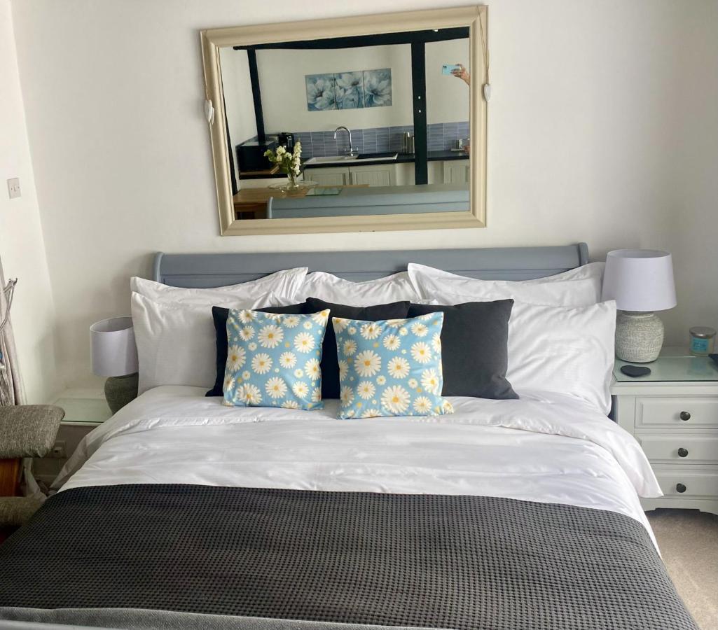 Chestnut Tree Cottage, 7 High Street Ardingly