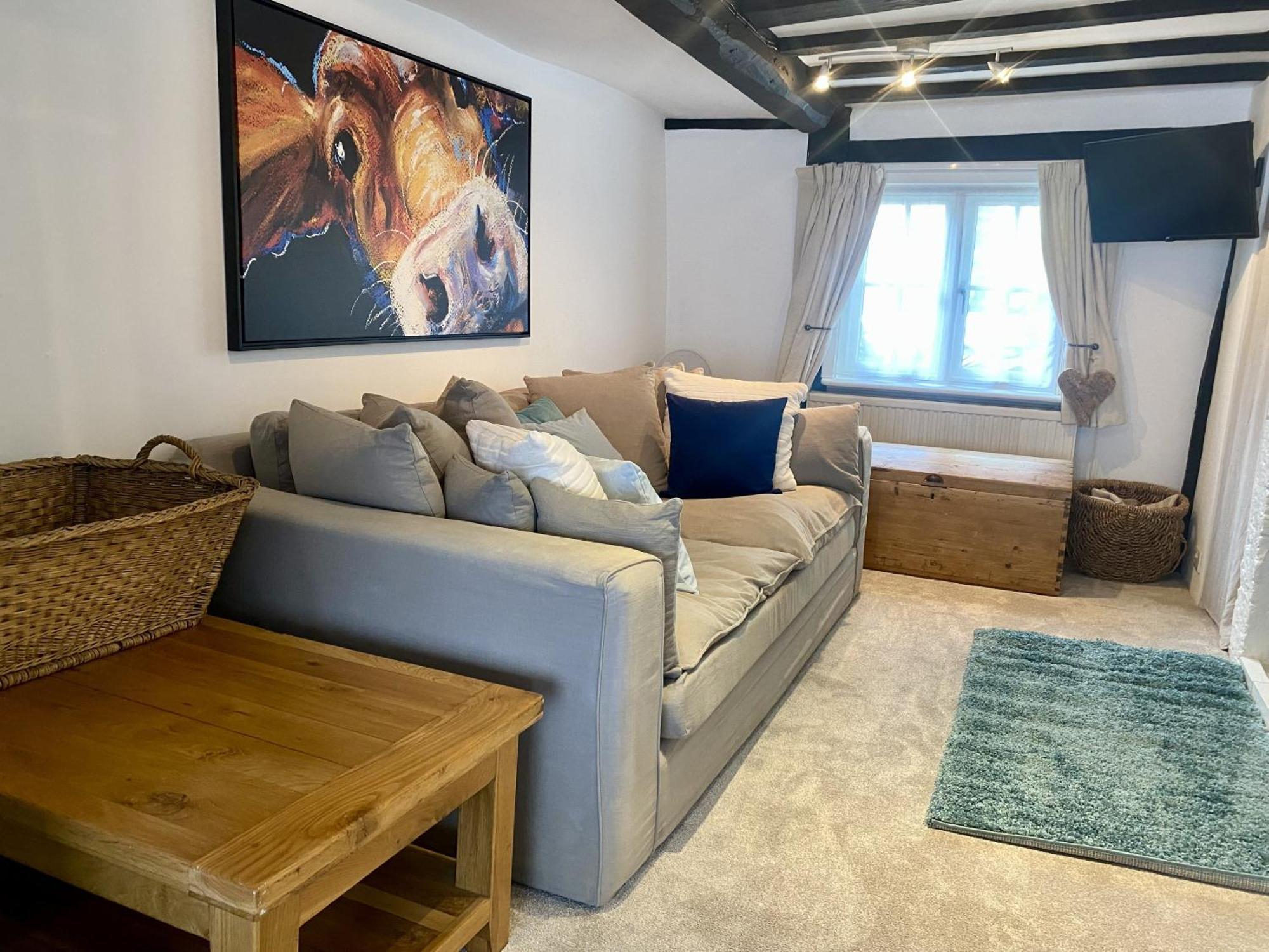 Guest house Chestnut Tree Cottage, 7 High Street *